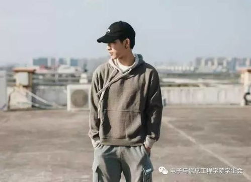 男士拍照姿势摆法大全 男士拍照姿势摆法大全