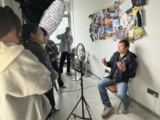 成都王老师摄影,带你领略杭州拍摄剪辑培训的奇妙世界 成都王老师摄影,带你领略杭州拍摄剪辑培训的奇妙世界