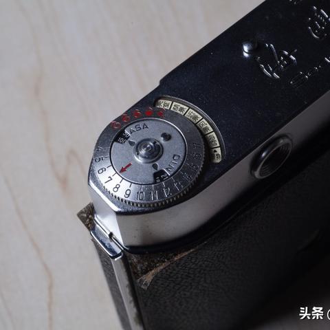 怎么能让相机拍照带日期 怎么能让相机拍照带日期