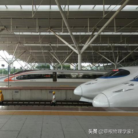 嘿，深圳摄影爱好者们，成都王老师摄影了解一下呀！
