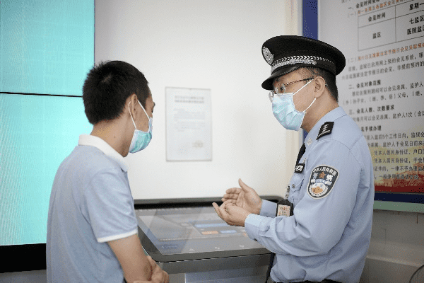 监狱会见可以拍照吗 监狱会见可以拍照吗