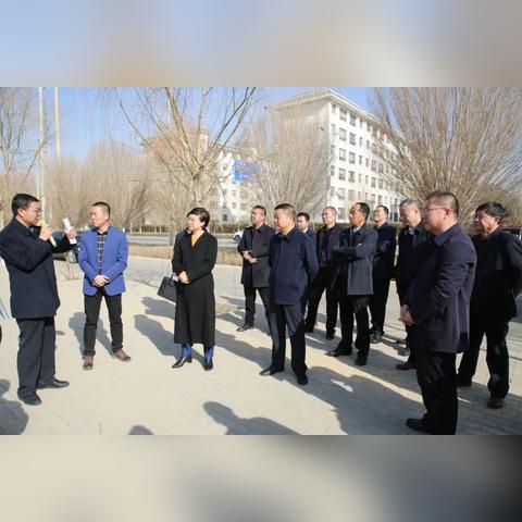 会议拍照的技巧和角度