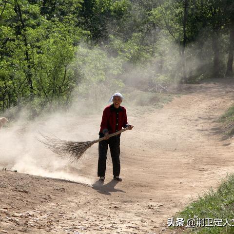 成都王老师摄影，培训视频制作秘籍大放送！