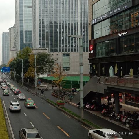 嘿，学摄影培训哪家强？成都王老师摄影了解一下呀！