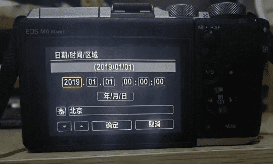 拍照时带时间日期的是什么相机