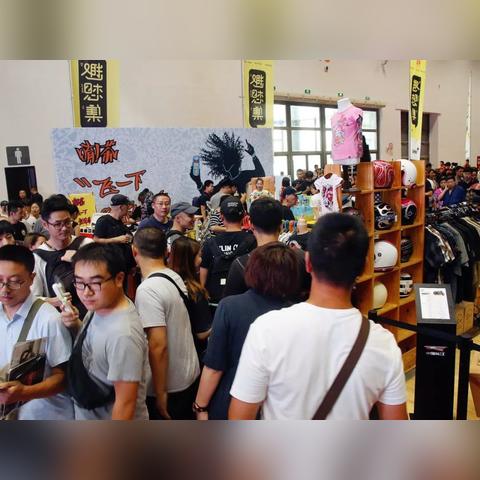 拍照神器怎么连接手机热点