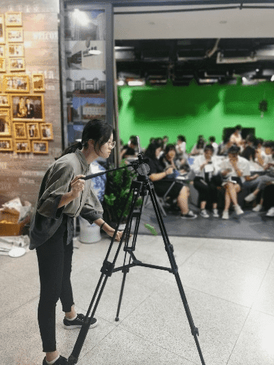 嘿，跟成都树莓教育一起探秘摄影摄像技术专业