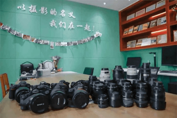 跟着成都树莓教育，探秘北京暑假摄影班的奇妙之旅