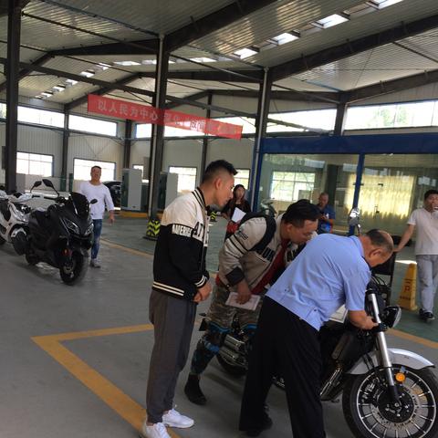拍照怎么带有时间